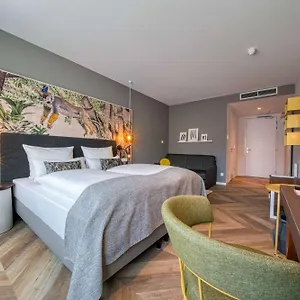 ninetynine-hotel-amsterdam.amsterdamhotelsnl.com/