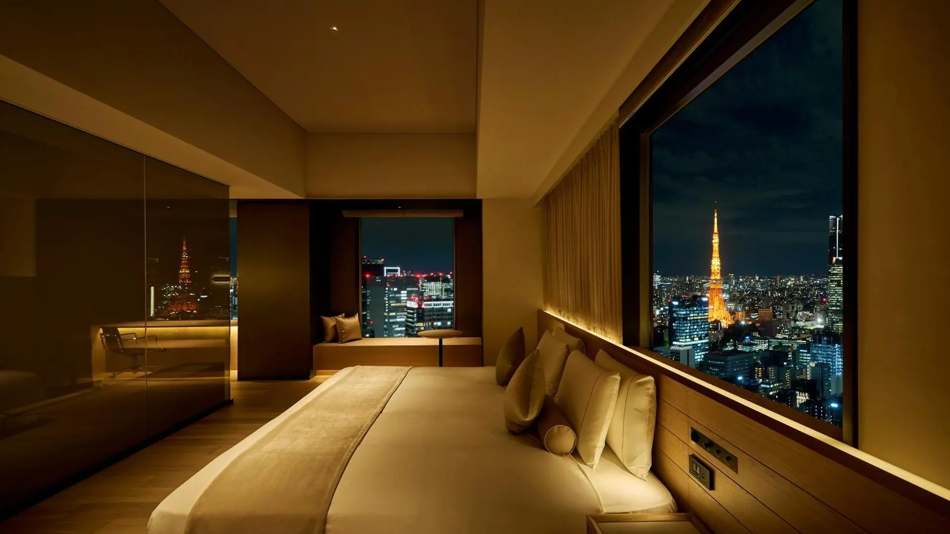The Royal Park Hotel Iconic Tokyo Shiodome 4*,